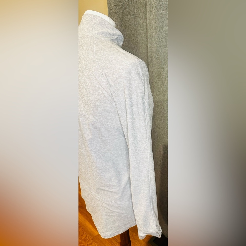 Apana Quarter Zip Active Pullover Gray Long Sleeve Top Size Medium - Picture 9 of 13